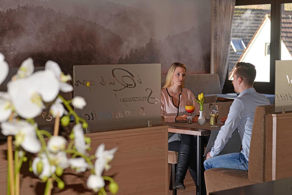 Hotel Die Kleine Blume 에어프바일러 외부 사진