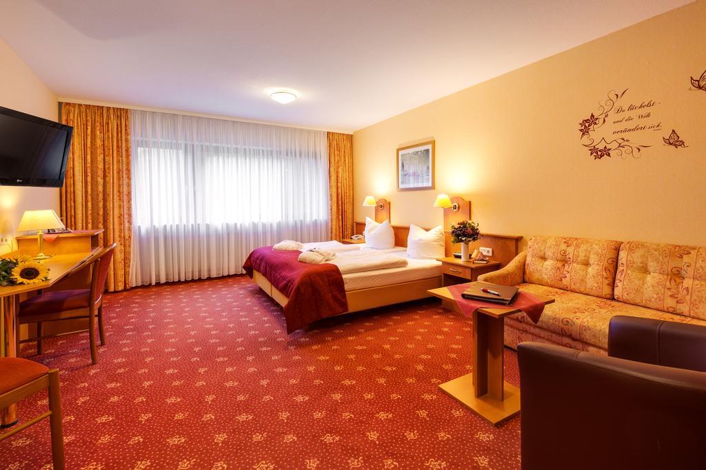 Hotel Die Kleine Blume 에어프바일러 외부 사진