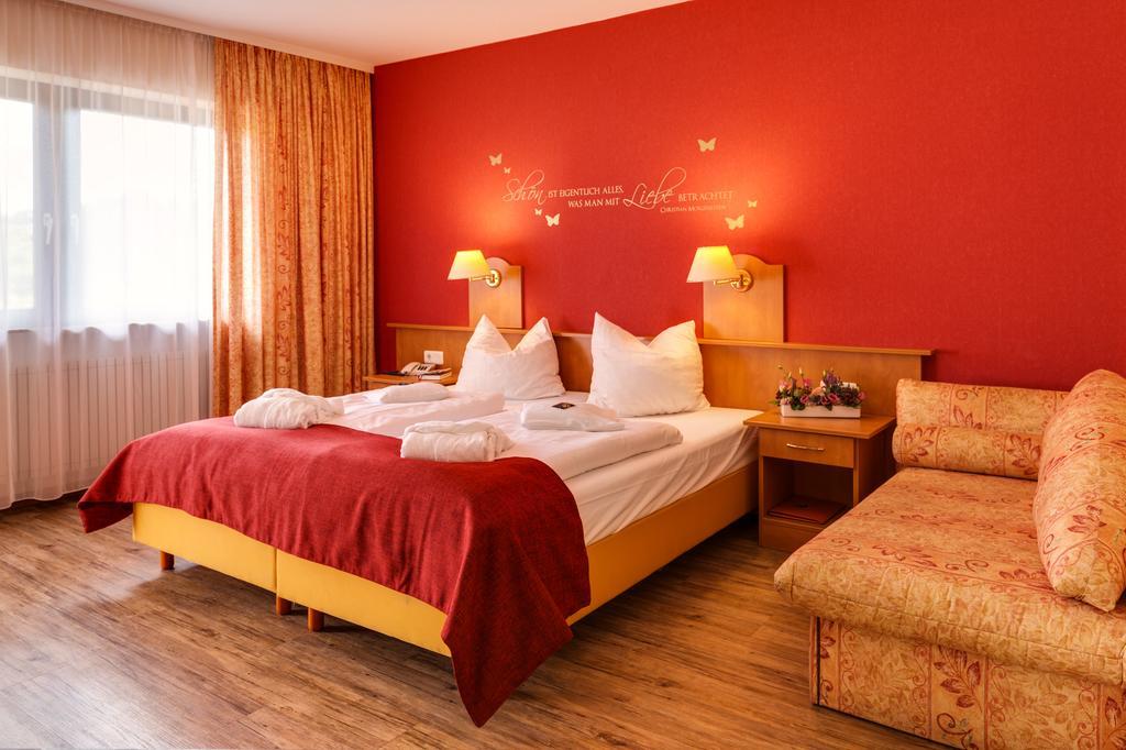 Hotel Die Kleine Blume 에어프바일러 외부 사진